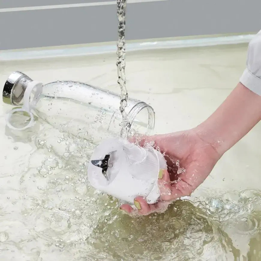 Portable Electric Bottle Juicer