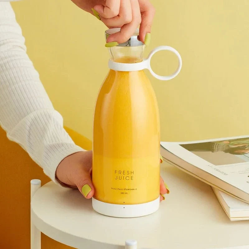 Portable Electric Bottle Juicer